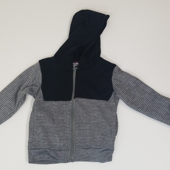 Boys Matching Set - Picture 5 of 7